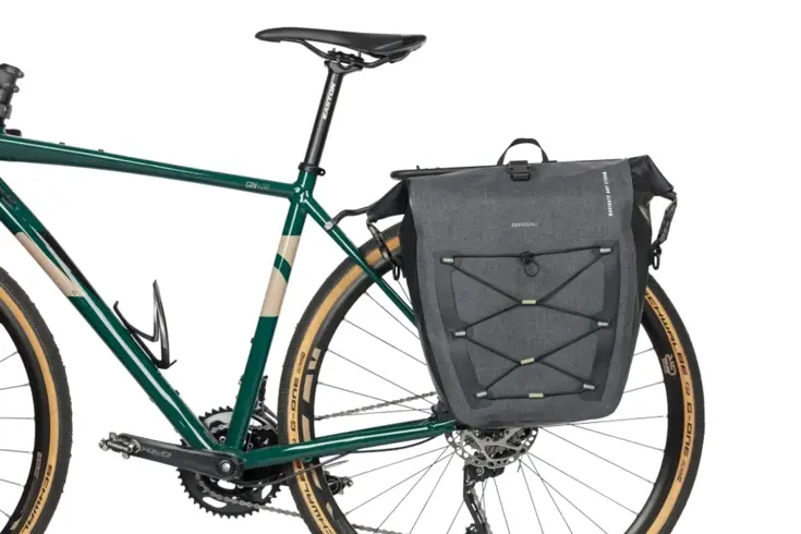 Basil Enkele fietstas Navigator Storm 25-31 L