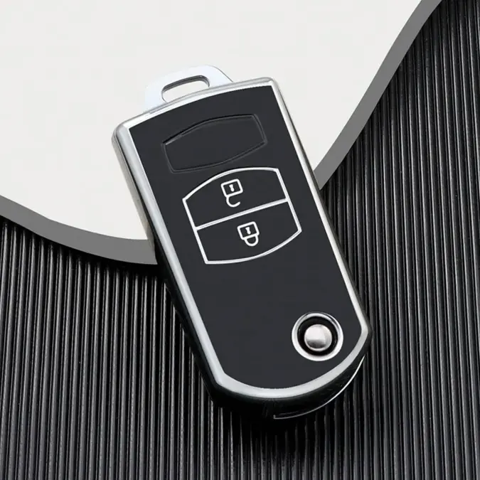 Dutch Shield Sleutelhoesje  Mazda zwart C2