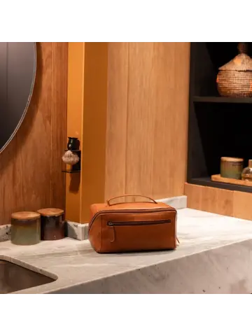 Chesterfield - Elmia - Leren toilettas