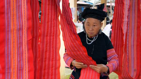 vietnam_mai-chau__bergstam_local_borduurwerk_a.jpg