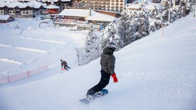 finland_fins-lapland_ruka_skiresort_snowboard_Harri Tarvainen