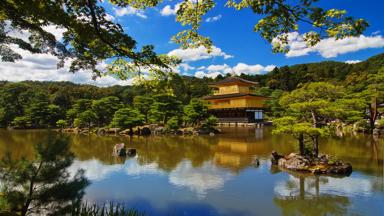 japan_honshu_kyoto_kinkakuji-tempel_3_b