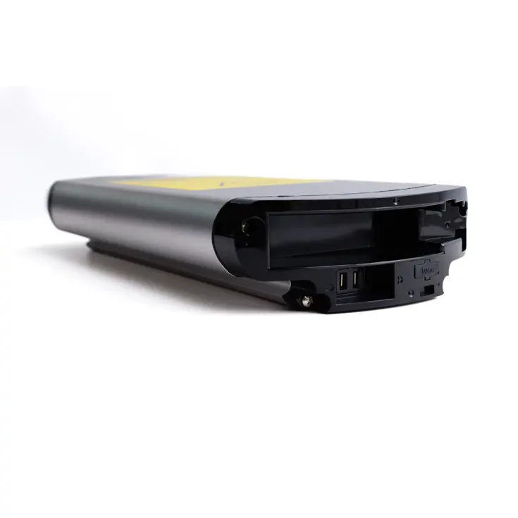 XH370-13J Wall-E 37V 14Ah (2-polig)