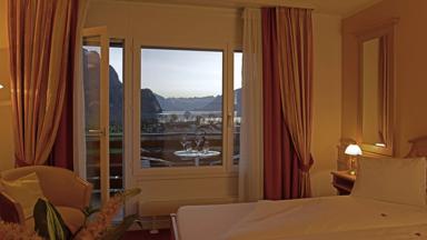 hotel_Zwitserland_Brienz_Hotel_Brienz_Uitzicht_Vanuit_Hotelkamer