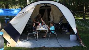 Slovenië_Radovljika_Camping_Radovljica_Familietent