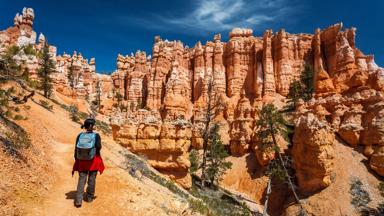 verenigde-staten_utah_bryce canyon_reiziger_wandelen_GettyImages-758529839