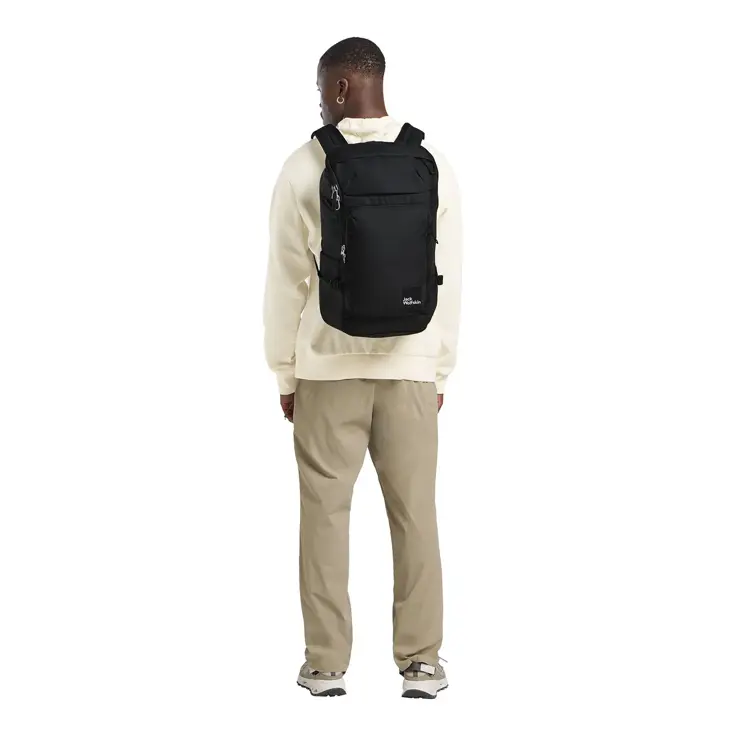 Lyall  | 28 L