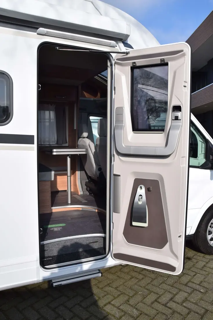 Reisdispenser incl. zonnebrandcrème