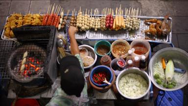 thailand_bangkok_streetfood_eten_shutterstock