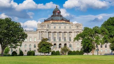 verenigde-staten_washington-dc_library-of-congress_gebouw_gras_shutterstock