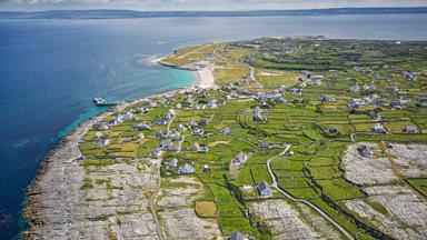 sfeer_ierland_county-galway_aran-islands-inis-oirr-inisheer_tourism-ireland.jpg