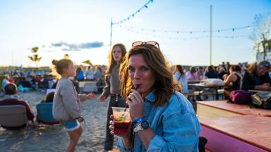Fox-Reizen-Denemarken-Kopenhagen-Reffen-street-food-eten-drinken-Wijnand 2