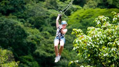 costa-rica_canopy_toerist_b