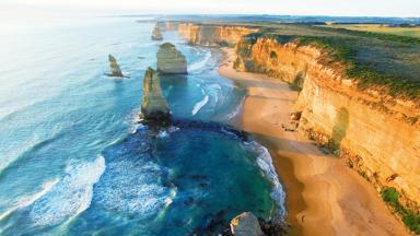 Australie-Victoria-great-ocean-road-Twaalf-Apostelen-shutterstock