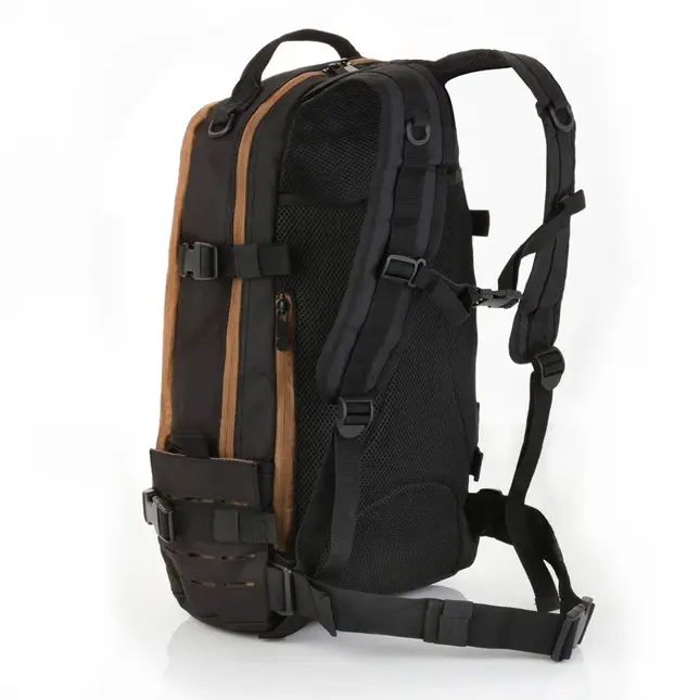 Rugtas 27L met regenhoes