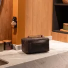 Chesterfield - Elmia - Leren toilettas