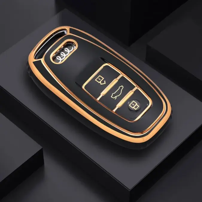 Dutch Shield Sleutelhoesje  Audi goud A3