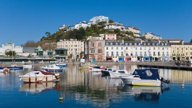 engeland_devon_torquay_haven_bootjes_kade_getty-141839868