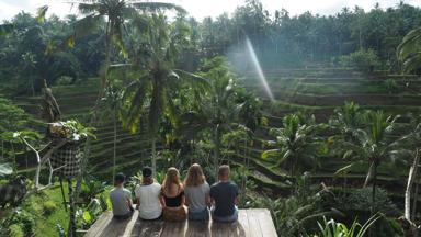 Indonesie_Bali_Ubud_familie_rijstvelden1_f