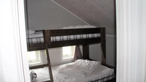 vakantiepark_zweden_midden-zweden_fredriksberg_safsen-resort_vijfkamerwoning-slaapkamerstapelbed_h