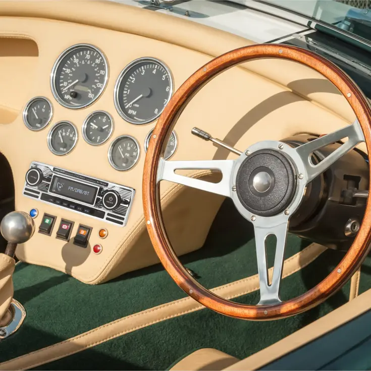 1-DIN Retro Autoradio Bluetooth USB-C AUX