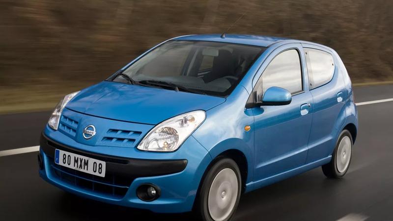 Nissan PIXo I