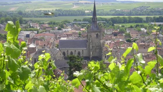 sfeer_champagne_dorp_Ay_tourisme-champagne_copyright©Mairie d'Ay Champagne