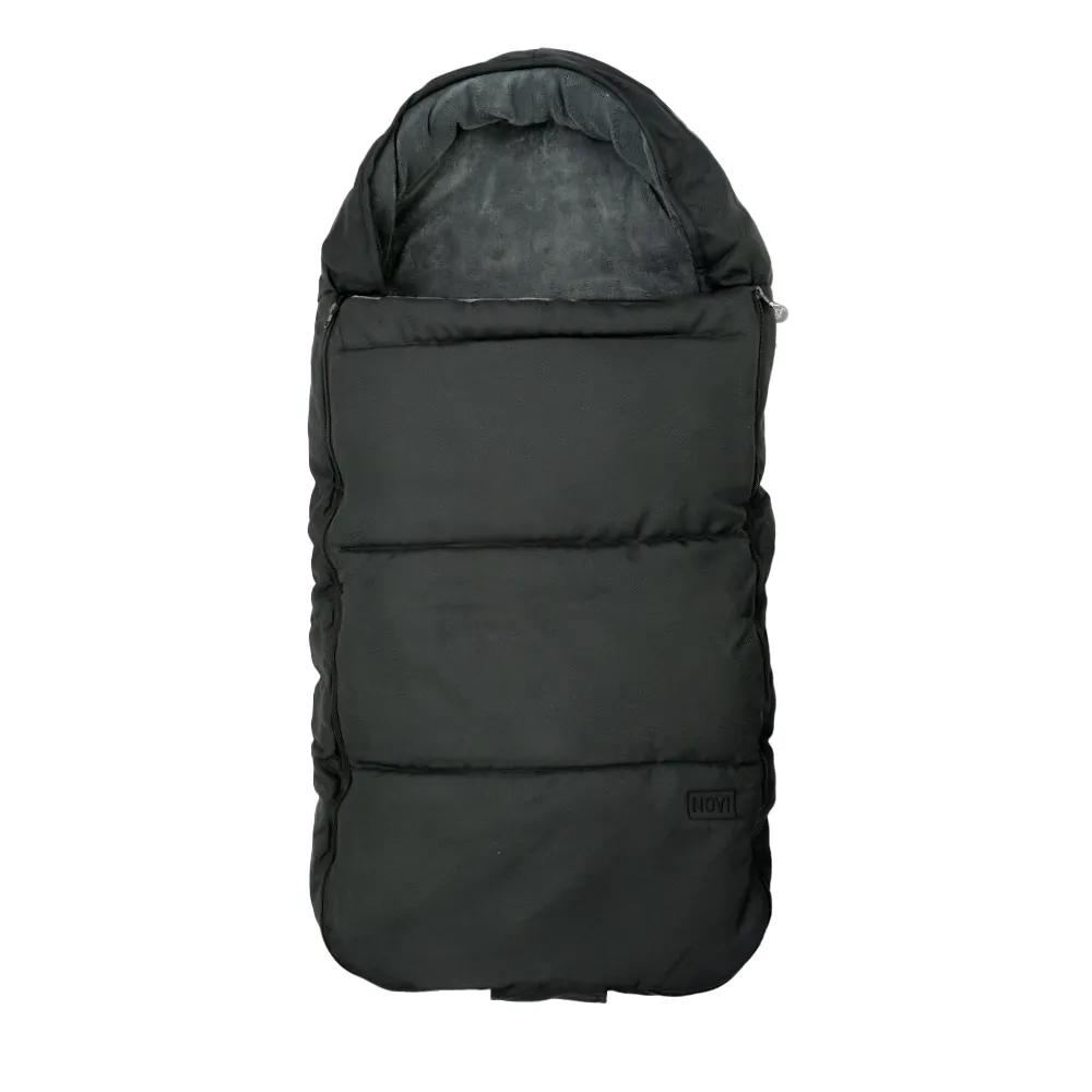 Novi Baby Cozy Solid  Universele Voetenzak  Zwart