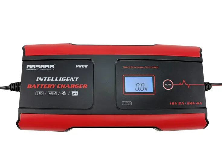 Processor gestuurde acculader 12V/24V 8A