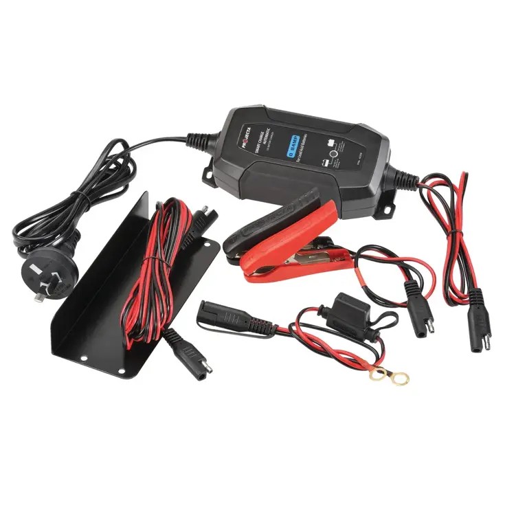AC015 4 fase Automatisch acculader 1,5A, 12V