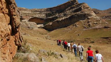 zuid-afrika_kwazulu-natal_drakensbergen_wandelen_groep_bergen_w