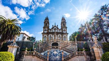 portugal_viseu_lamego_heiligdom-van-onze-lieve-vrouw-remedios_shutterstock