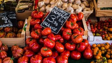 frankrijk_provence-alpes-cote-d-azur_tomaten_marktkraam_groente_eten_pixabay