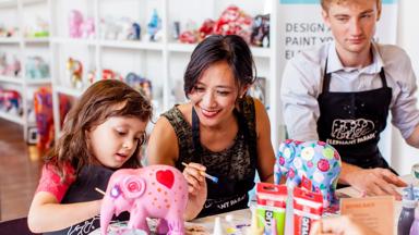 thailand_chiang-mai_elephant-parade-land_attractie_workshop_2_a.jpg