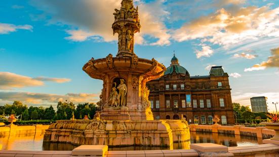 Doulton fountain, Glasgow