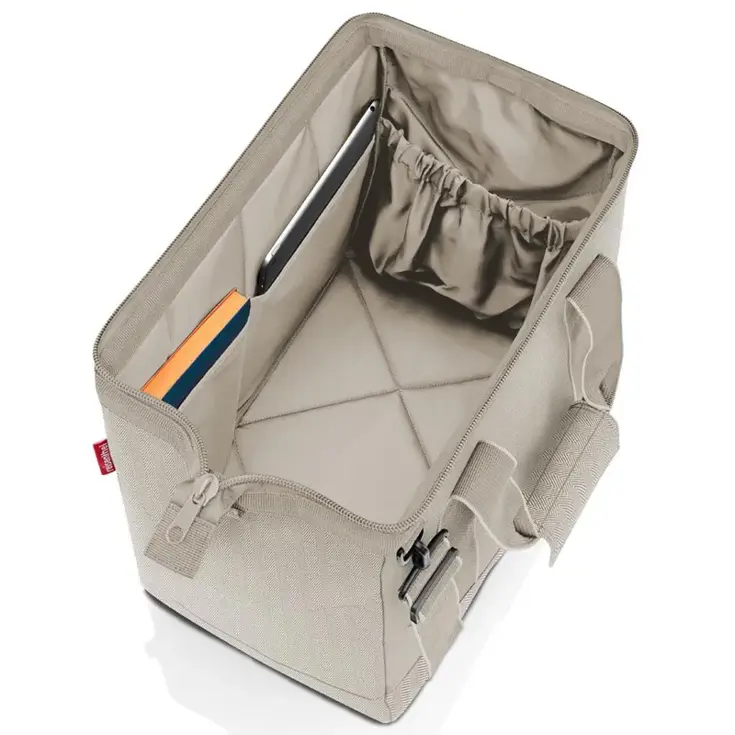 Travelling Allrounder M | 18 L