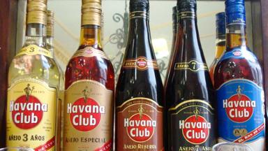 cuba_algemeen_flessen havana rum_f