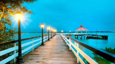 Suriname_Paramaribo_Torarica_Resort_Pier