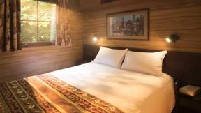 Frankrijk_Disney's_Davy_Crockett_Ranch_Blokhut_Slaapkamer