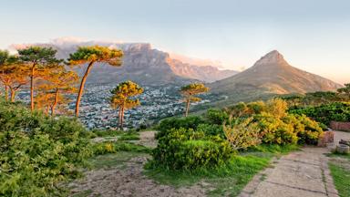 shutterstock_251410717_signal_hill_kaapstad
