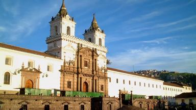 ecuador_quito_kerk_straatbeeld_b