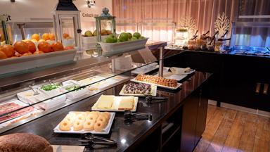 hotel_antwerpen_lindner-wtc-hotel-en-city-lounge-antwerp_ontbijtbuffet