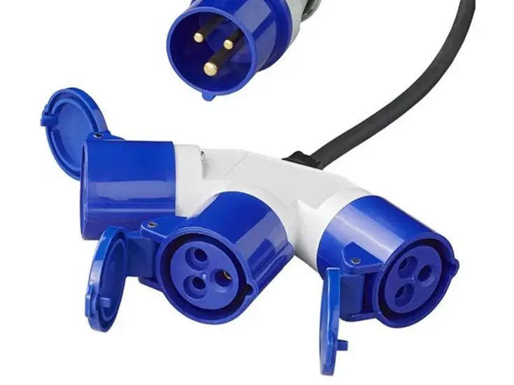 CEE 3-weg splitter 16A 150cm 3x2,5mm²