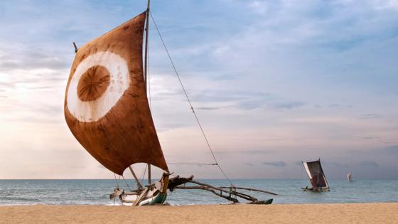 sri lanka_negombo_strand_boot_2_f