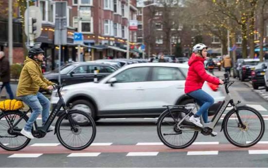 Eén op de vijf fietsers voelt zich onveilig op fietspaden in de stad