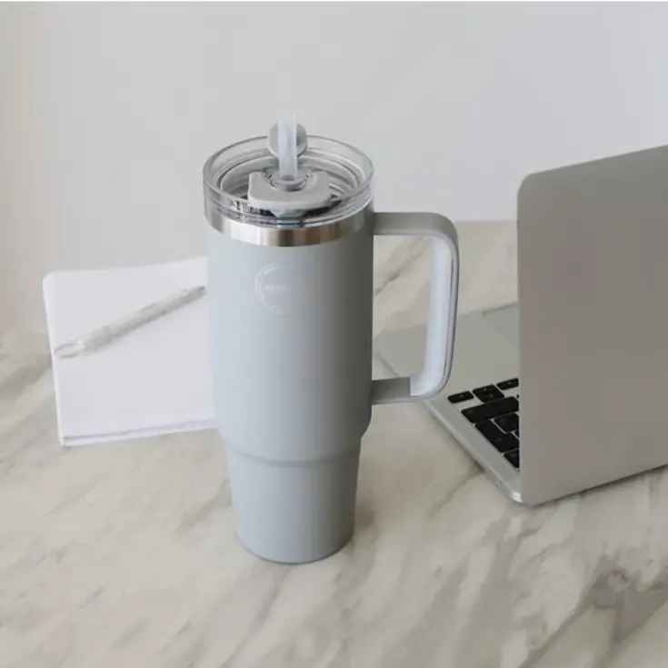 Thermosbeker AYA&IDA Thermocup with staw 885 ml