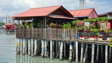 maleisie_west-maleisie_penang_georgetown_chew-jetty_sfeerbeeld_pier_huizen-op-palen_b.jpg