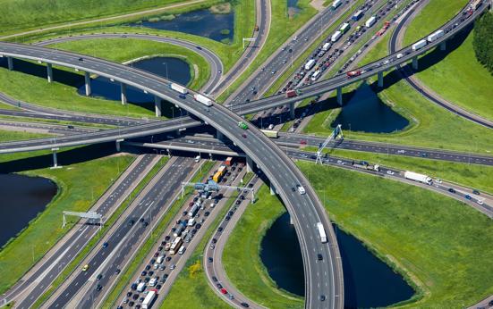 Filezwaarte 2025: Nieuwe wegen verbeteren de doorstroming