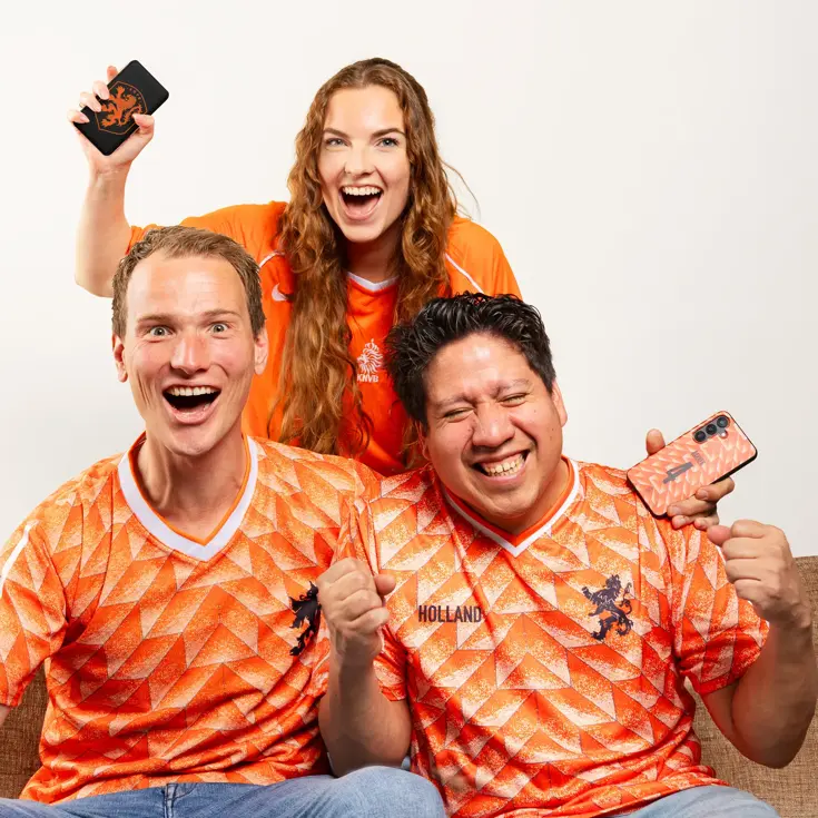 KNVB Powerbank 10.000 mAh met geïntegreerde kabels