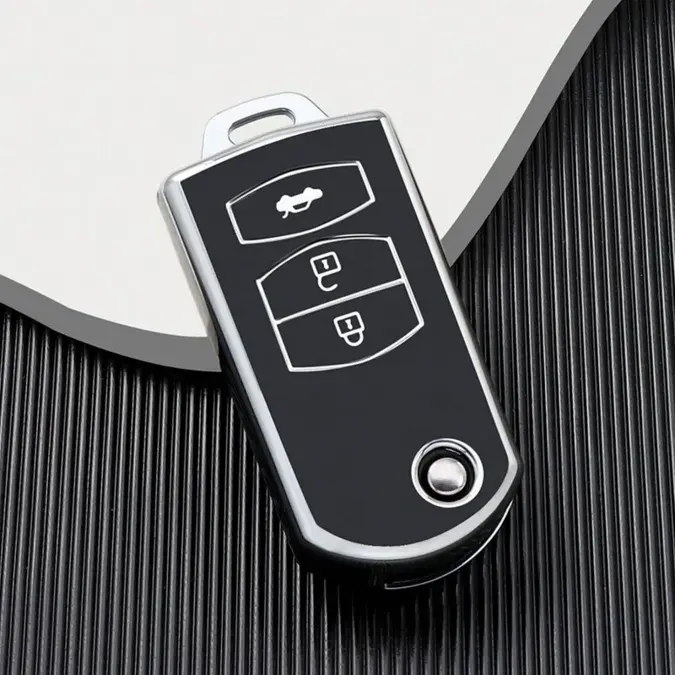 Dutch Shield Sleutelhoesje  Mazda zwart C3